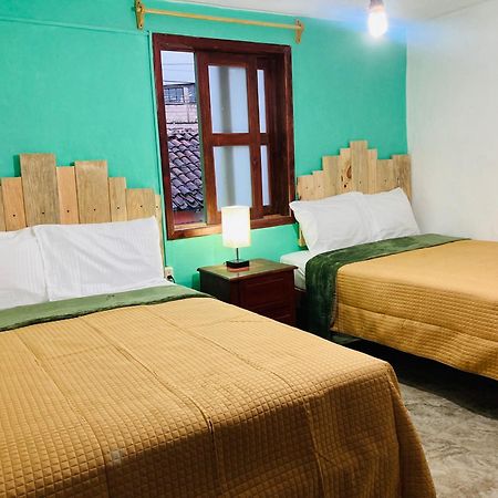 Alhambra Hotel - San Cristóbal de Las Casas Екстериор снимка