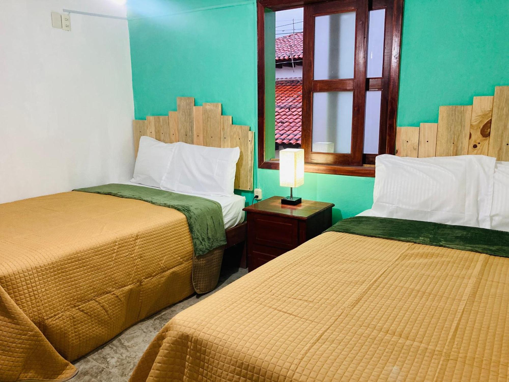 Alhambra Hotel - San Cristóbal de Las Casas Екстериор снимка